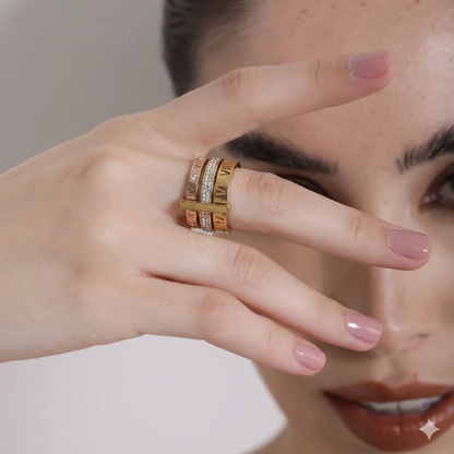 Zalora Joias – Anel Luxo 3 Camadas em Ouro 18K com Cristais