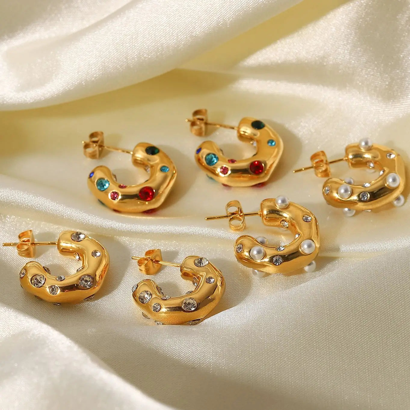 Zalora Joias™ | Brincos de Argola Chunky C Ouro PVD 18K