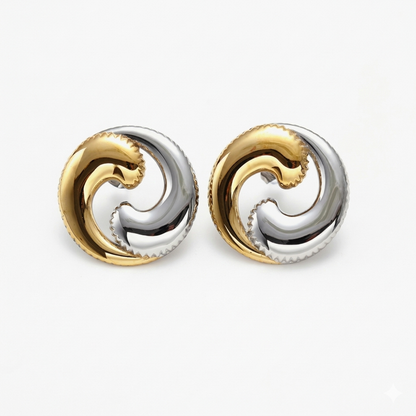 Brinco Geométrico Quadrado Com mix de Banhado a Ouro 18K – Elegância Atemporal