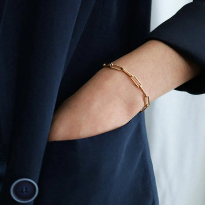 Pulseira Elos Minimal Ouro Delicadeza e Elegância em Ouro 18K