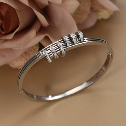 Zalora Joias™ | Skeleton Luxe Cuff Bracelet 18K