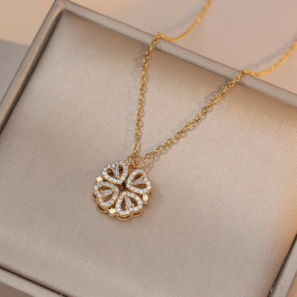 Zalora Joias –Colar Trevo da Sorte em Formato de Coração com Zircônia Banhado a Ouro 18K (Pingente Abrível)