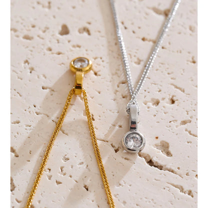 Colar com Pingente de Zircônia Cúbica – Ouro 18K