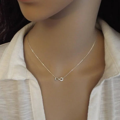 Zalora Joias Colar Choker Infinito Boho com Pingente Charm de  Banhado a Ouro 18K