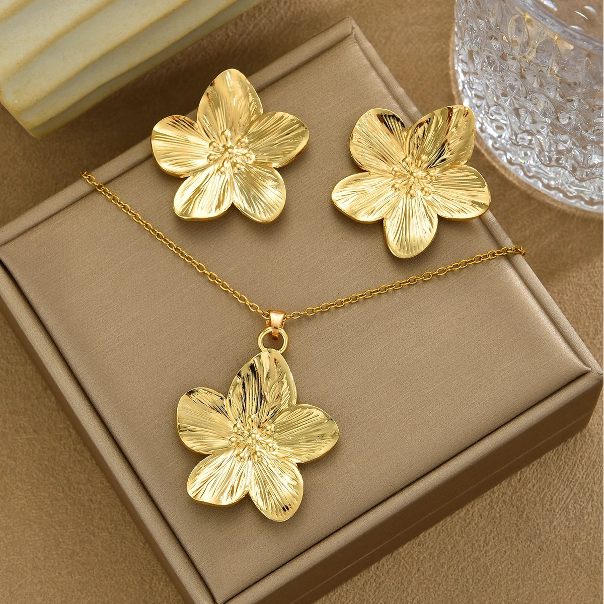 Zalora Joias  Ouro 18K Conjunto Floral Vintage 3 Peças em Aço Inoxidável