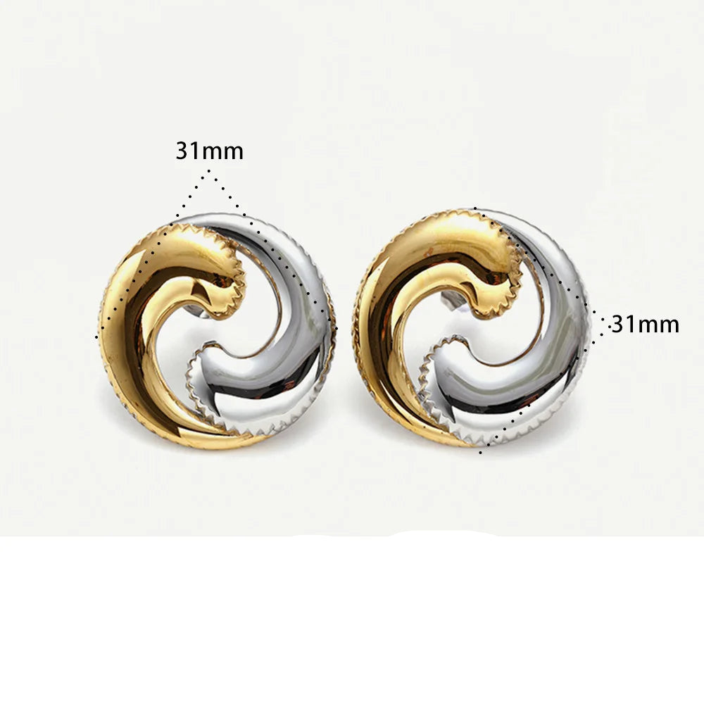 Brinco Geométrico Quadrado Com mix de Banhado a Ouro 18K – Elegância Atemporal