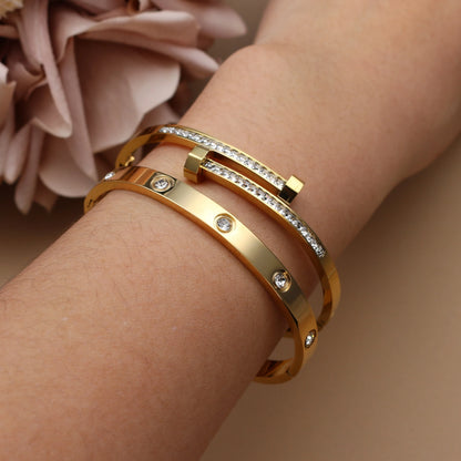 Zalora Joias™ Blossom Elegance Cuff Bracelet 18K