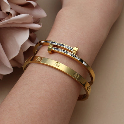 Zalora Joias™ Blossom Elegance Cuff Bracelet 18K