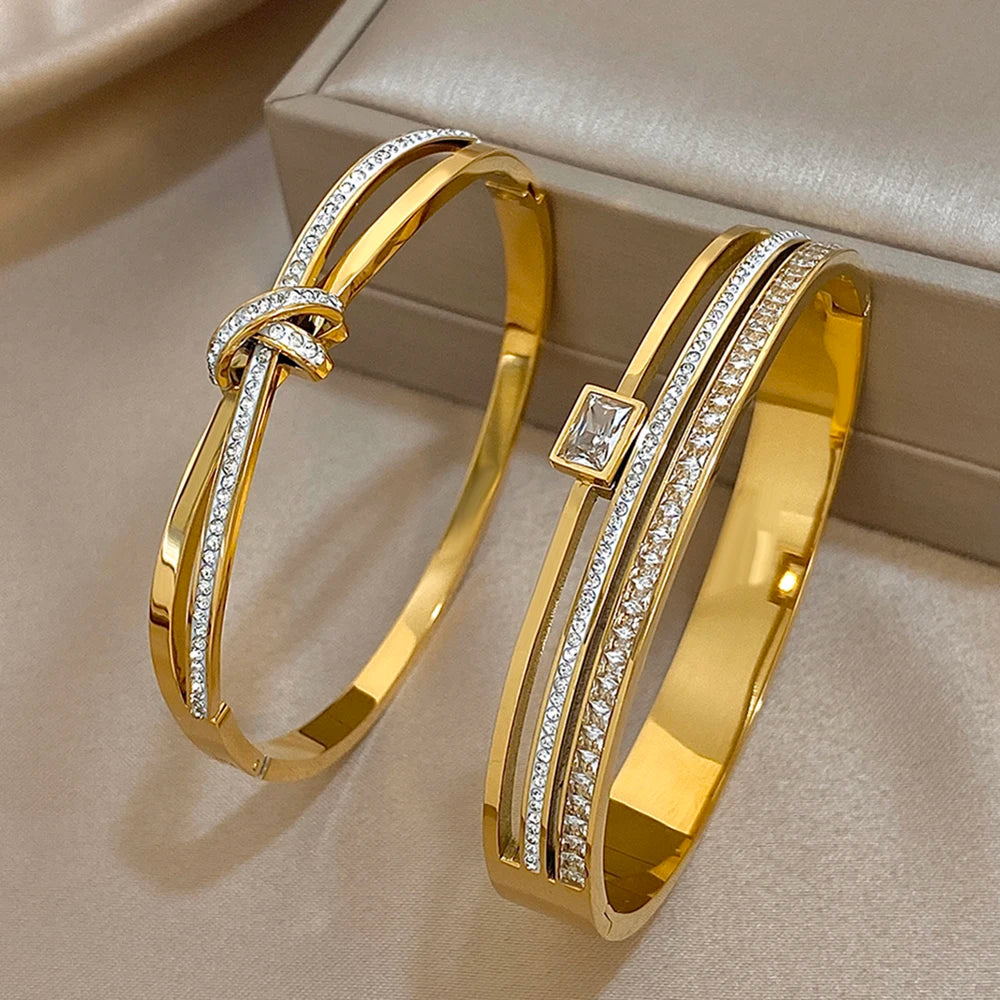 Bracelete Luxo Cristal Dourado – Elegância que Marca Presença