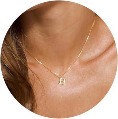 Colar Letra Personalizada Banhado a Ouro 18K