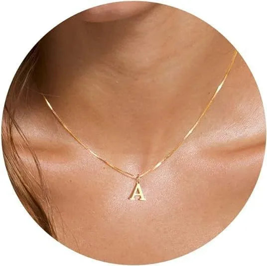 Colar Letra Personalizada Banhado a Ouro 18K