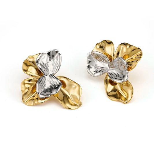 Brinco Flor Luxury Banhado a Ouro 18K