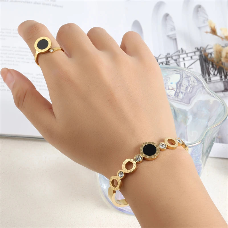 Conjuntos Premium Pulseira Anel Dourado com Zircônias – Elegância Atemporal™ Zalora joias